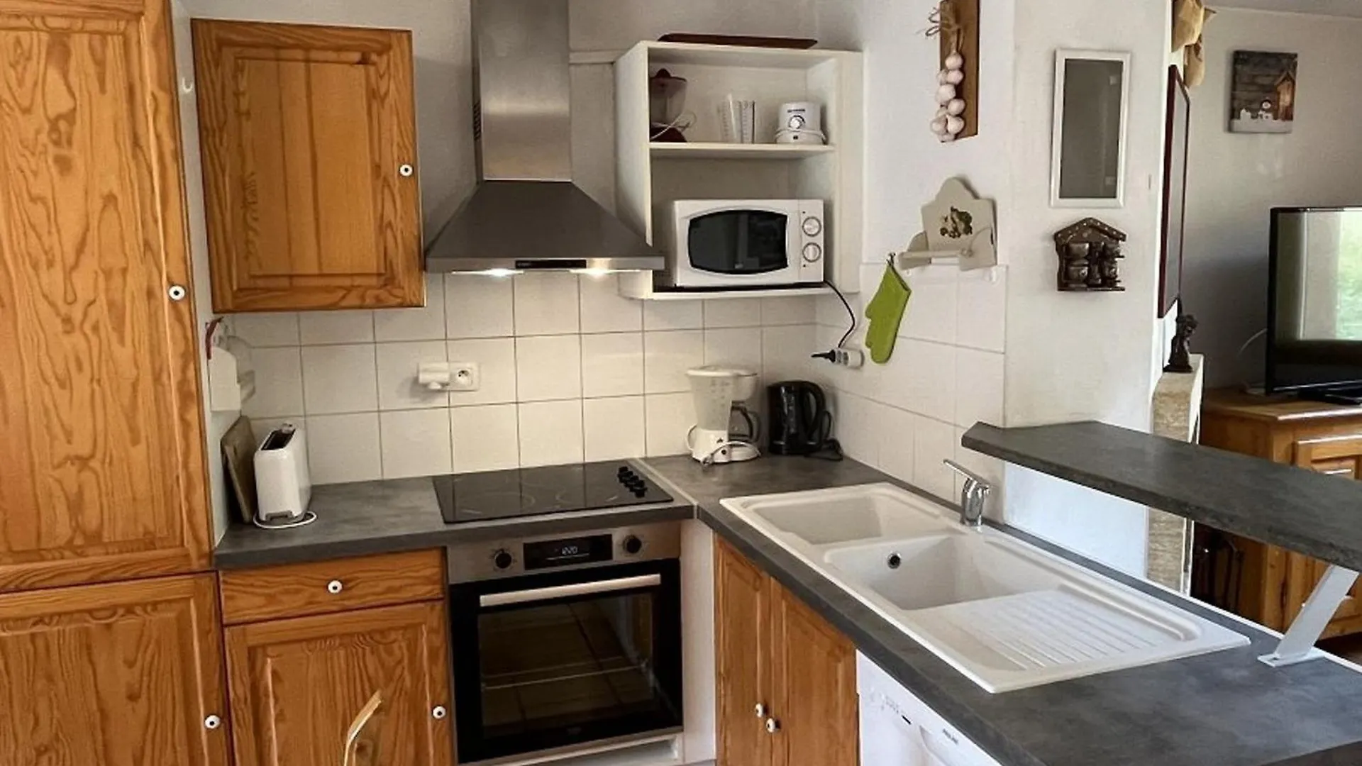 Chalet Ensoleille Sur Pistes, 5 Chambres, Animaux Admis - Fr-1-351-82 La Plagne 0*,  France